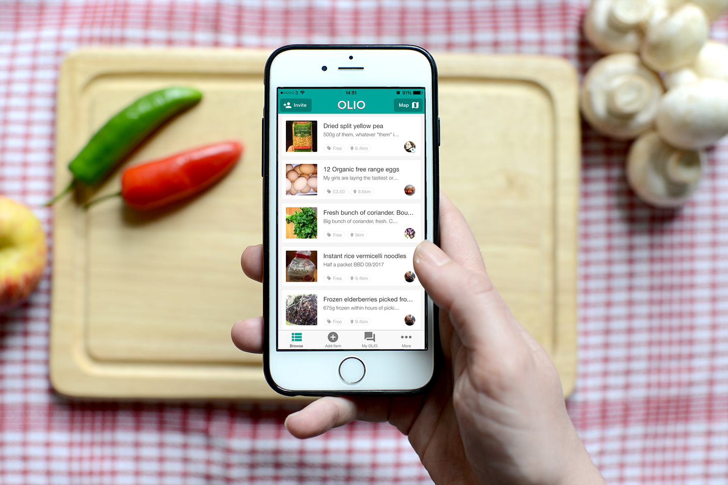 Mobile phone with OLIO App